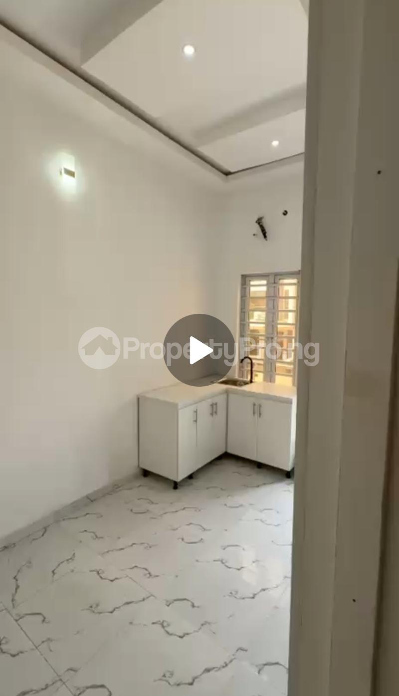 2 bedroom House for rent Gra Ikota Lekki Lagos