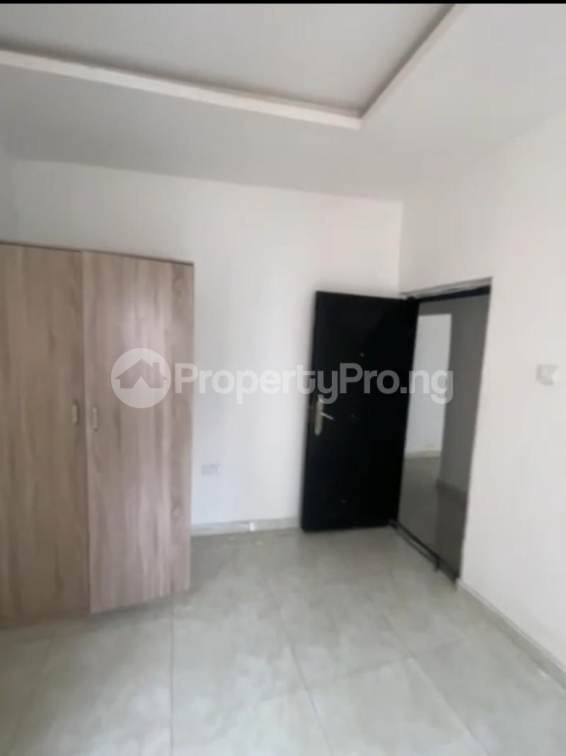 1 bedroom Flat / Apartment for rent Ologolo Lekki Lagos