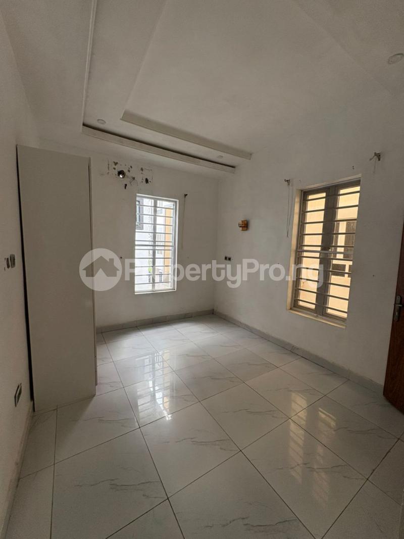 Flat / Apartment for rent Van Daniels orchid Lekki Lagos