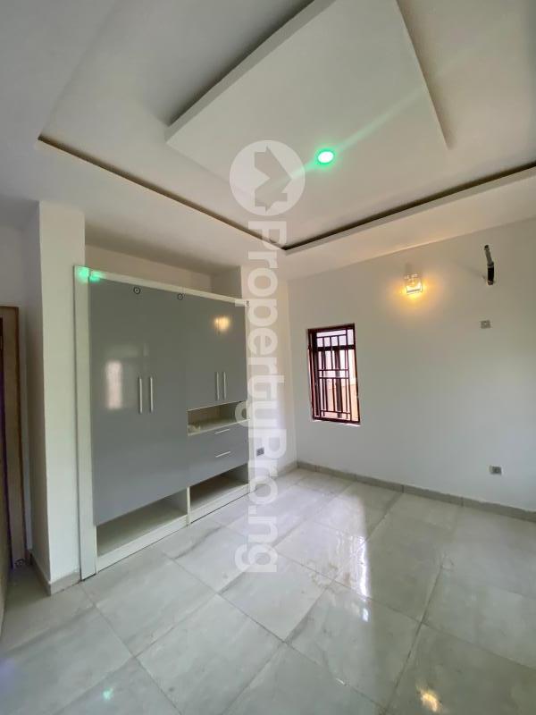 2 bedroom Flat / Apartment for rent Airforce Estate, Bashorun Housing Scheme, Akobo Ibadan Oyo