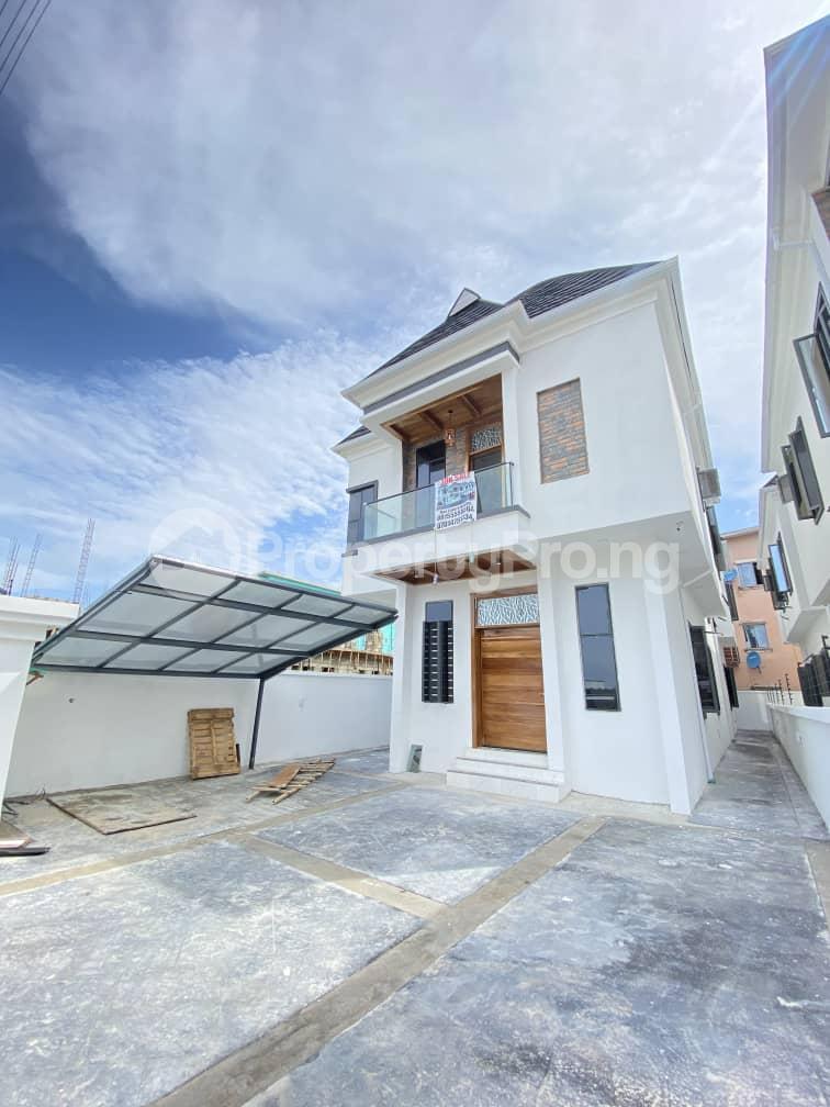 5 bedroom House for sale 2nd Toll Gate Lekki Lagos