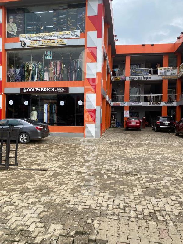 Commercial Property for rent 3rd Avenue Gwarinpa Abuja