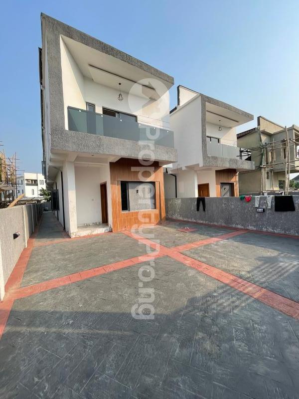 4 bedroom House for sale Sangotedo Lagos
