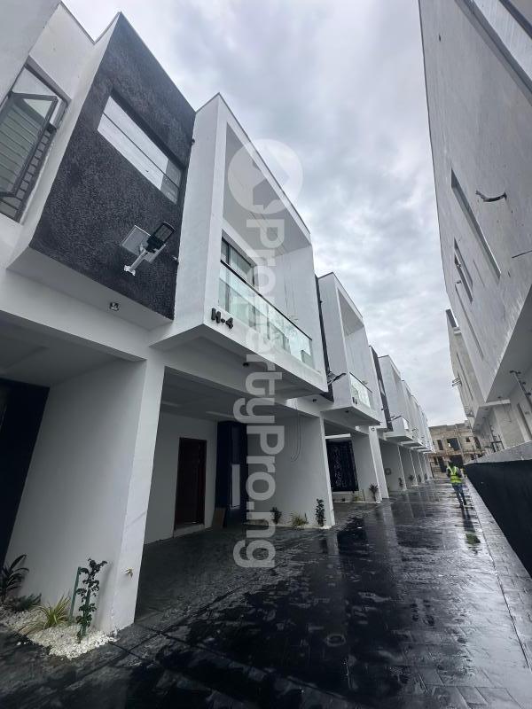 3 bedroom House for sale Lekki Lagos