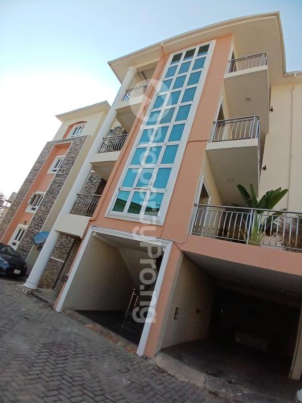 3 bedroom House for rent Diplomatic Zone Guzape Abuja