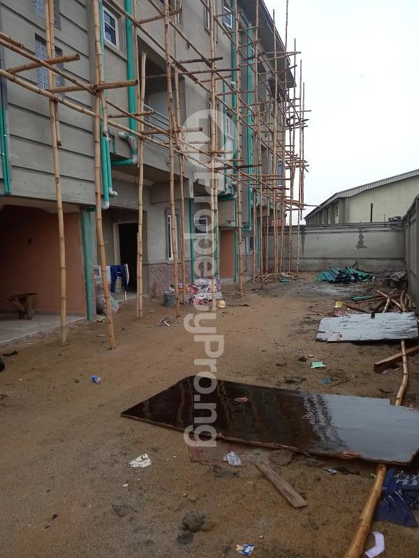 1 bedroom Flat / Apartment for rent Off Pedro Road Palmgroove Shomolu Lagos