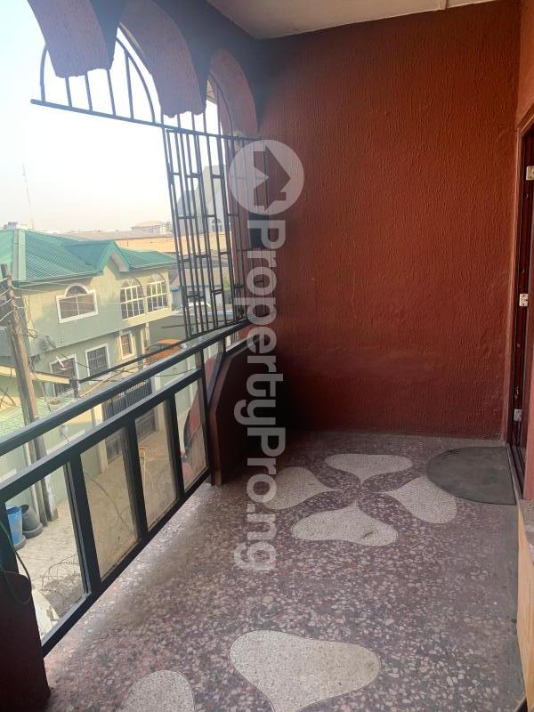 3 bedroom Flat / Apartment for rent Crystal Estate Ilupeju Off Coker Road . Bye pass Ilupeju Ilupeju Lagos - 0