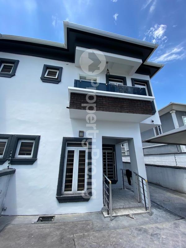 4 bedroom House for sale Ikota Lekki Lagos