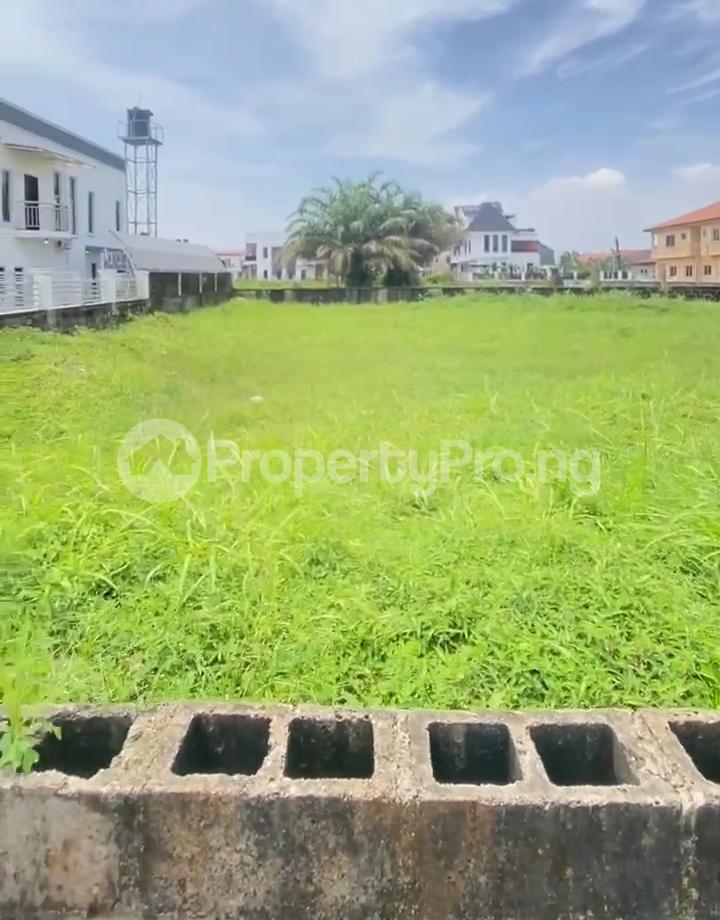 Land for sale Pearl Garden Estate Behind Shoprite Sangotedo Ajah Lagos