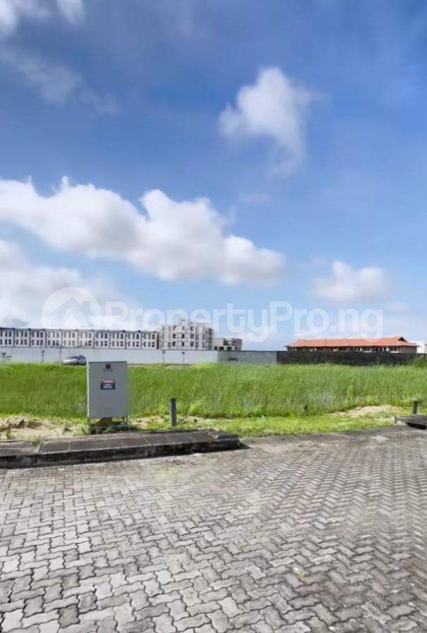 Land for sale Ikate Lekki Lagos