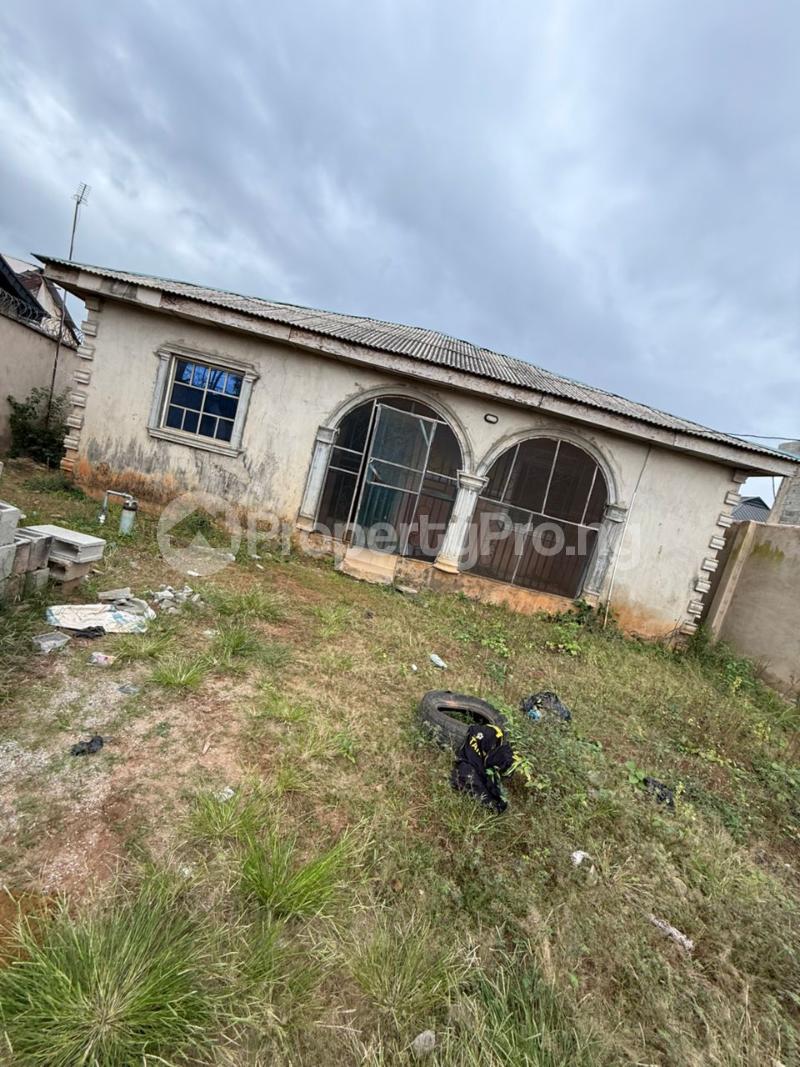 4 bedroom House for sale Off Isefun Road, Ayobo Ipaja Lagos