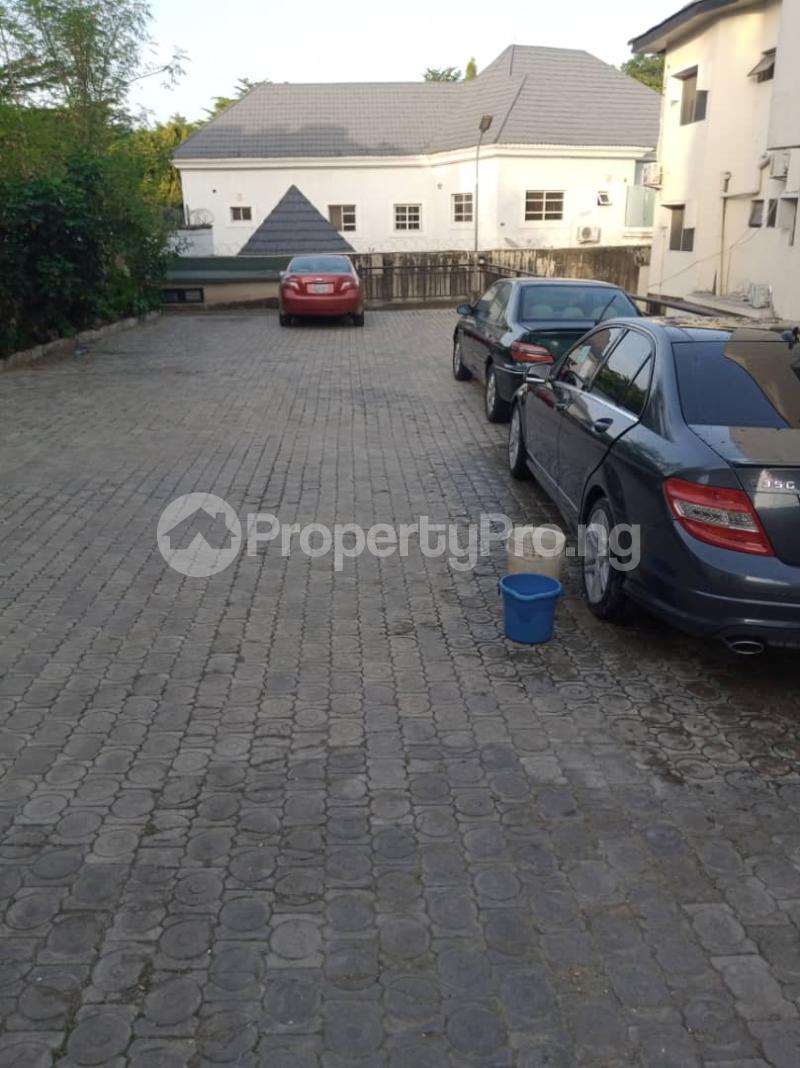 2 bedroom Flat / Apartment for rent Wuse 2 Abuja