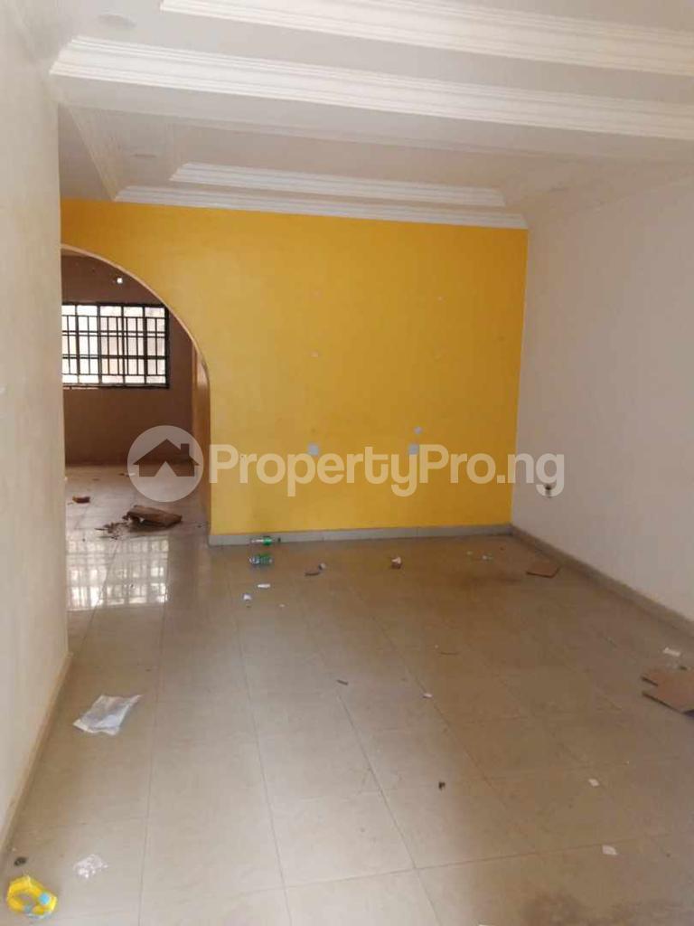 3 bedroom Flat / Apartment for rent Wuse 2 Abuja