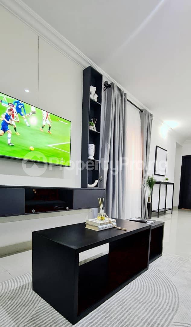 1 bedroom House for shortlet ONIRU Victoria Island Lagos