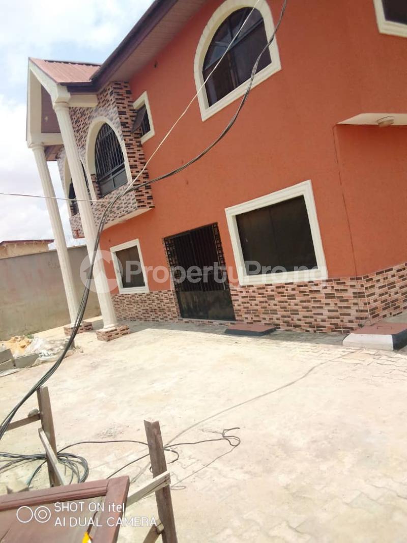 3 bedroom Flat / Apartment for rent In An Estate Egbeda Alimosho Lagos