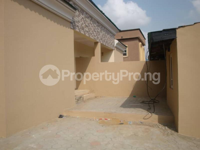3 bedroom House for sale Ipaye Street Bode Thomas Surulere Lagos