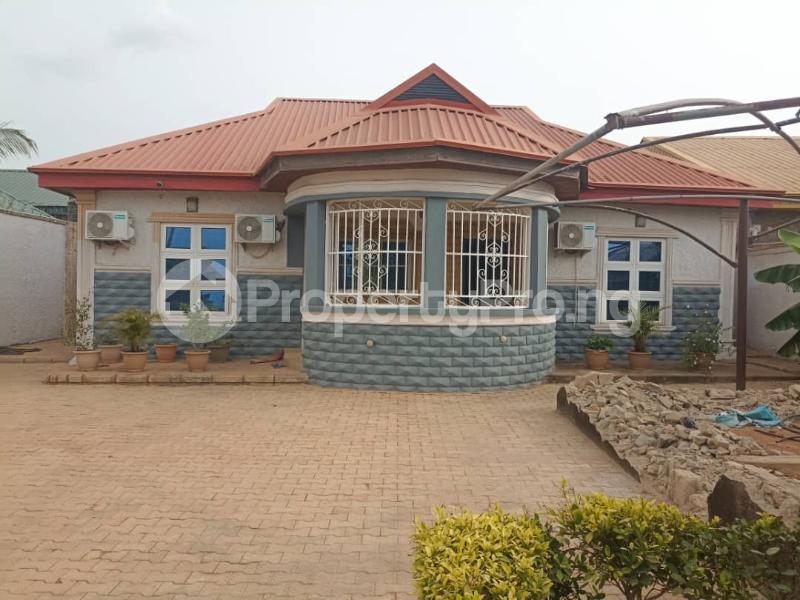 3 bedroom House for sale Gonin Gora Federal Housing, Chikun Kaduna