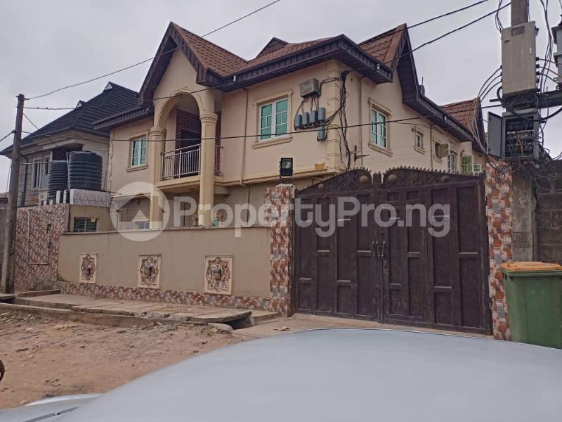 4 bedroom House for rent Alimosho Lagos