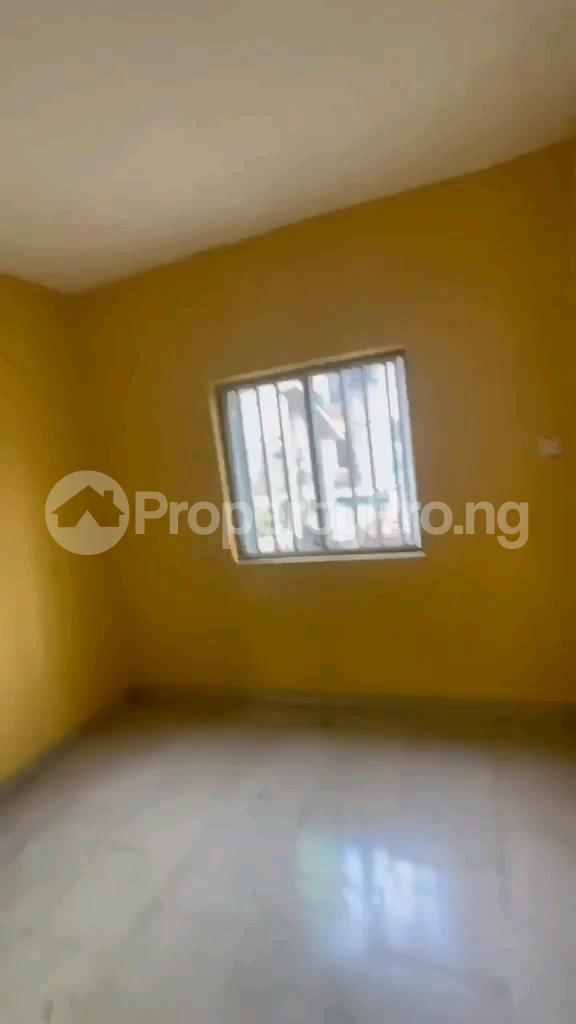 1 bedroom Flat / Apartment for rent Off Morrocco Yaba Lagos