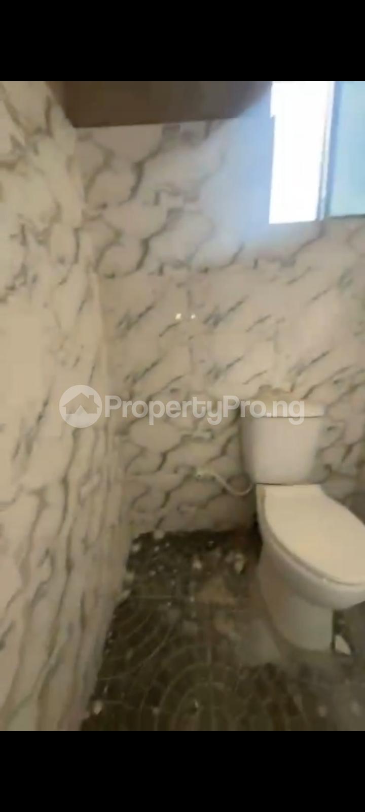 Flat / Apartment for rent Shomolu Shomolu Lagos