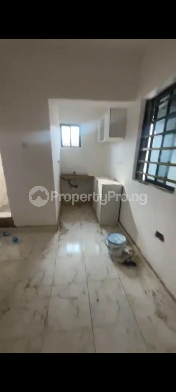 Flat / Apartment for rent Shomolu Lagos - 0