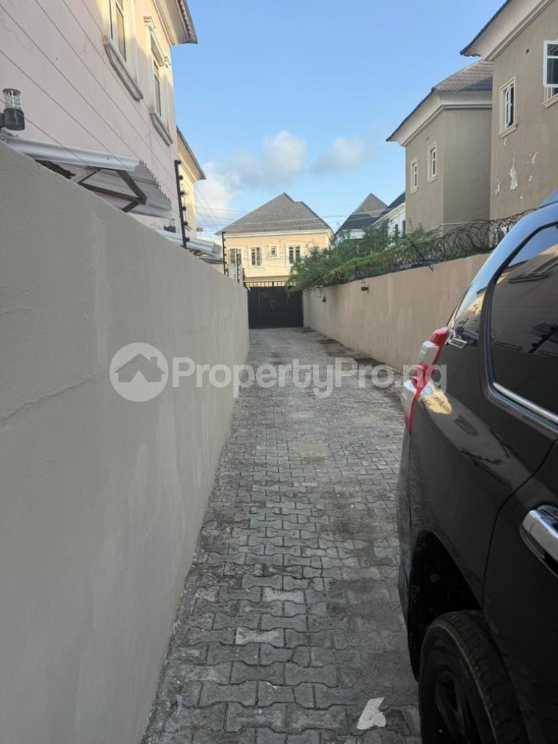 3 bedroom House for rent Ikota Lekki Lagos