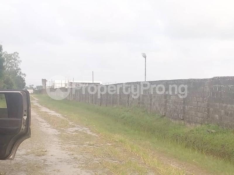 Land for sale Off Monastery, Shoprite Road Sangotedo Ajah Lagos
