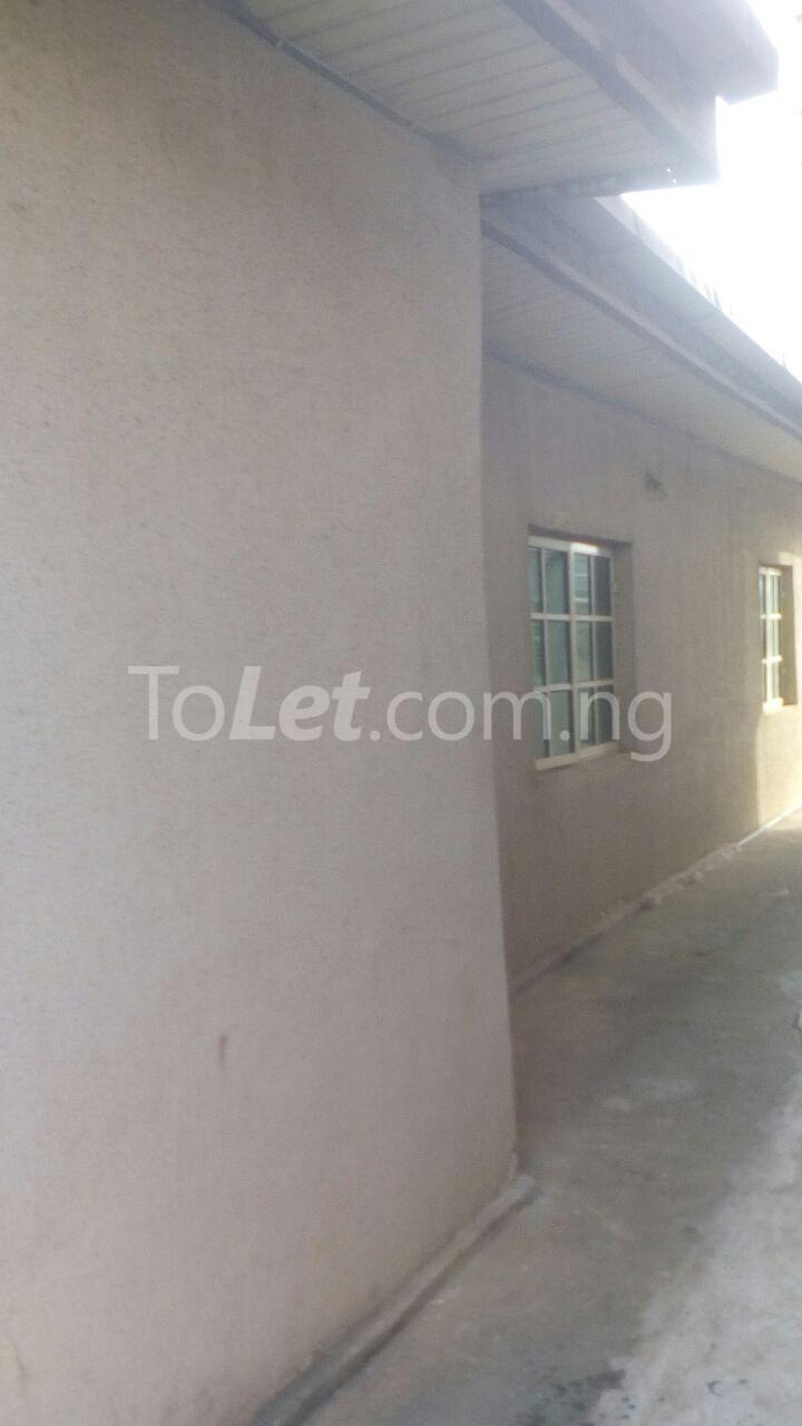 1 bedroom Flat / Apartment for rent Alapere Lagos