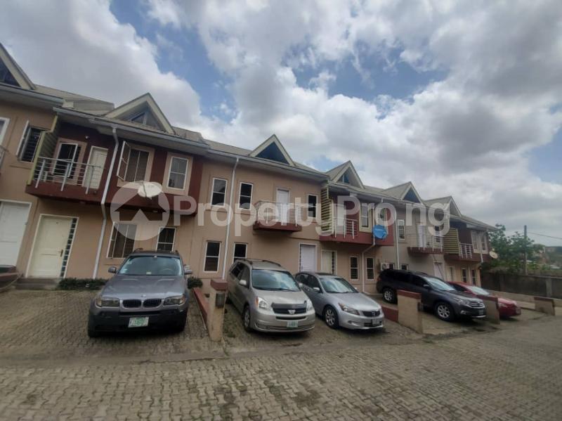 4 bedroom House for sale   River valley estate Ojodu Lagos