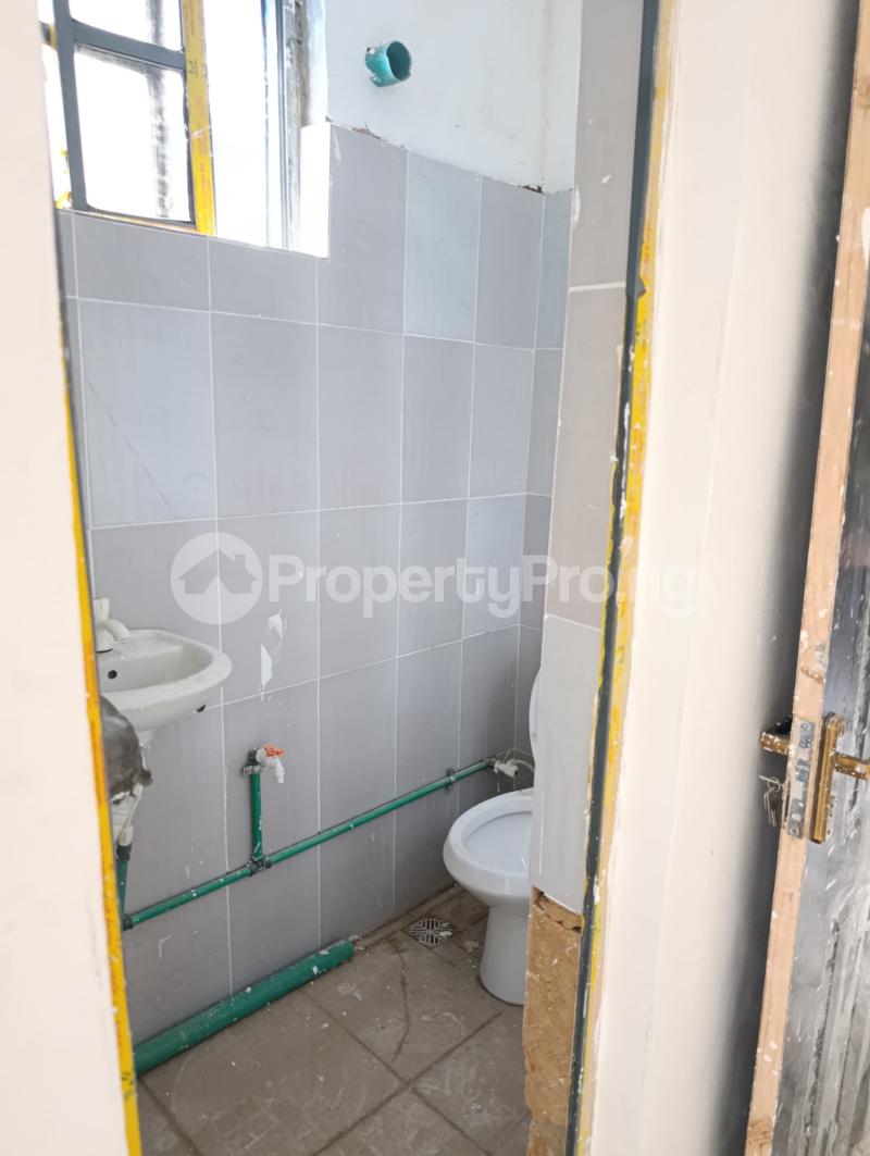 1 bedroom Flat / Apartment for rent Jibowu Yaba Jibowu Yaba Lagos - 0