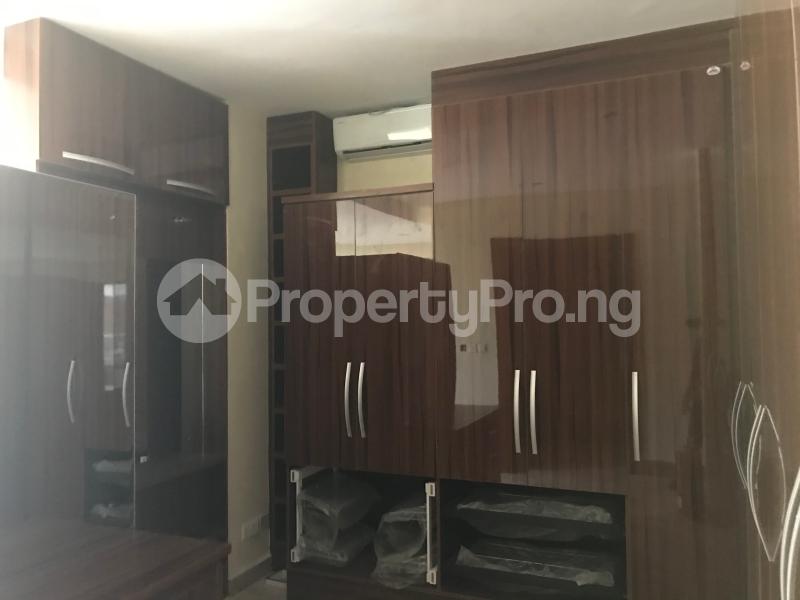 3 bedroom Flat / Apartment for rent ONIRU Victoria Island Lagos