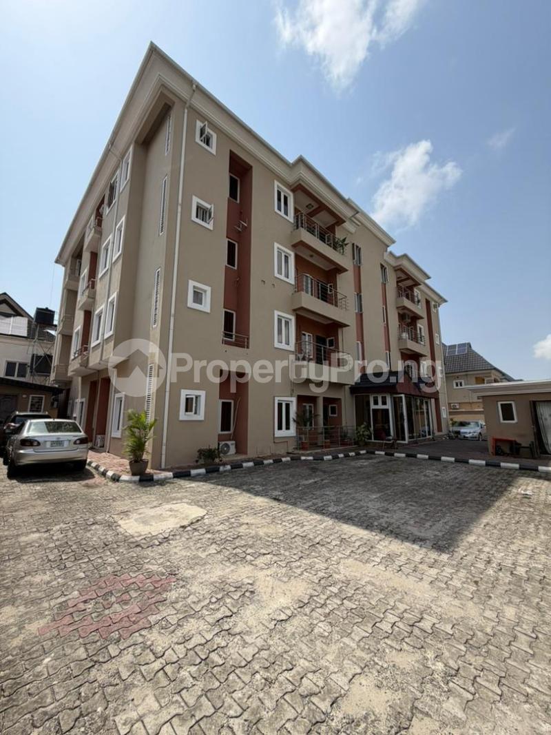 3 bedroom Flat / Apartment for rent Lekki Phase 1 Lekki Lagos
