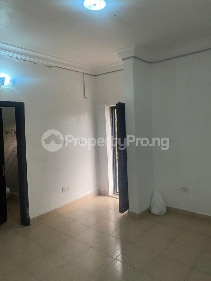 Flat / Apartment for rent Omorinre Johnson Lekki Phase 1 Lekki Lagos - 2