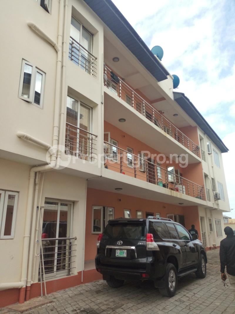 Flat / Apartment for rent Osapa london Lekki Lagos