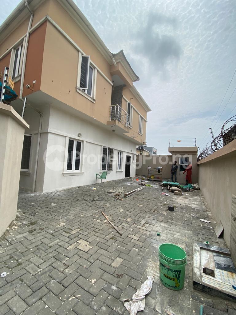 5 bedroom House for rent Ologolo Lekki Lagos