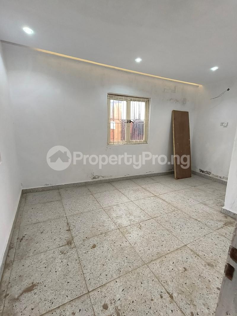 1 bedroom Flat / Apartment for rent Akoka Yaba Lagos