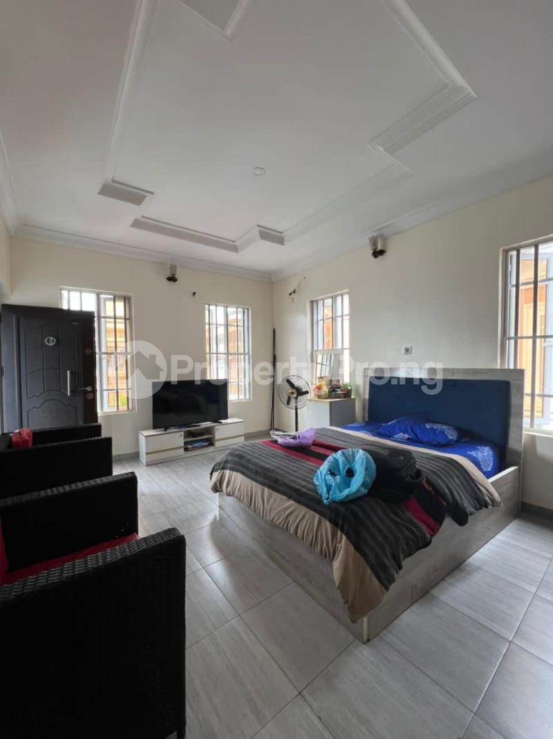 Flat / Apartment for rent chevron Lekki Lagos - 0