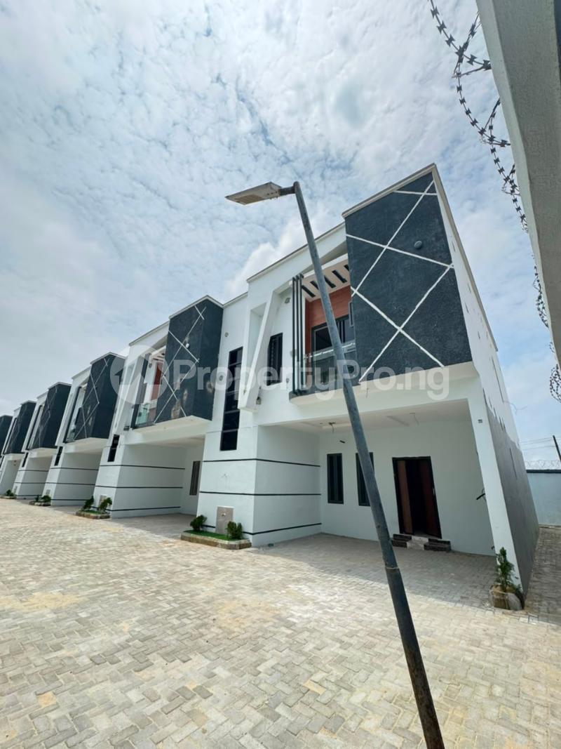 2 bedroom House for sale Mobile Road Mobil Road Ajah Lagos