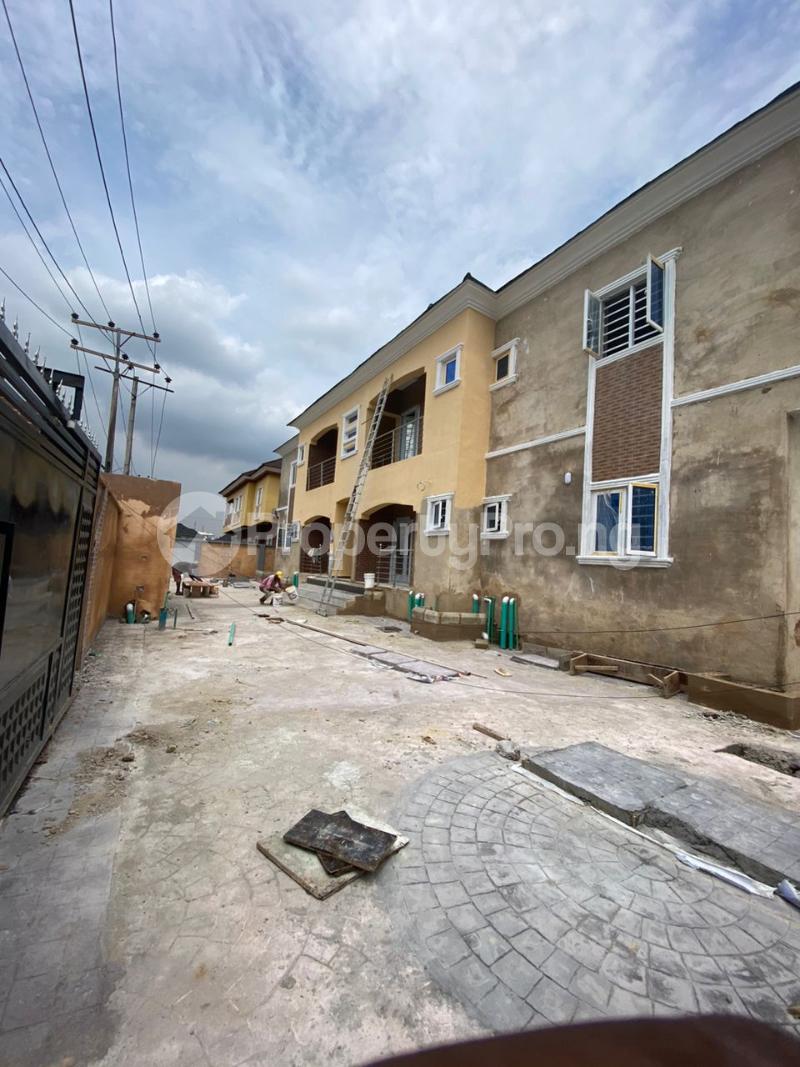 3 bedroom Flat / Apartment for rent Shadia Estate, Soluyi Gbagada Lagos