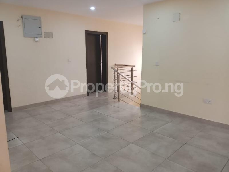 4 bedroom House for rent Plantium Way Jakande Lekki Lagos