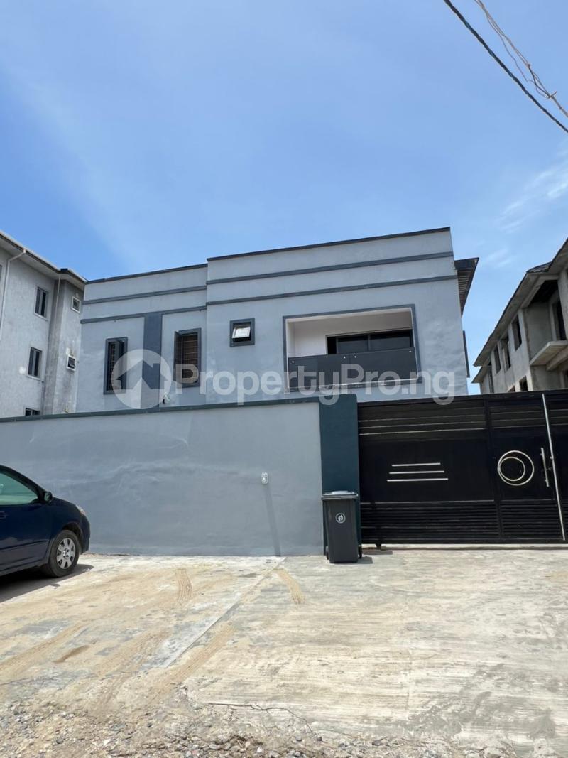4 bedroom House for sale Alpha Beach New Road, Opposite Chevron Lekki Lagos