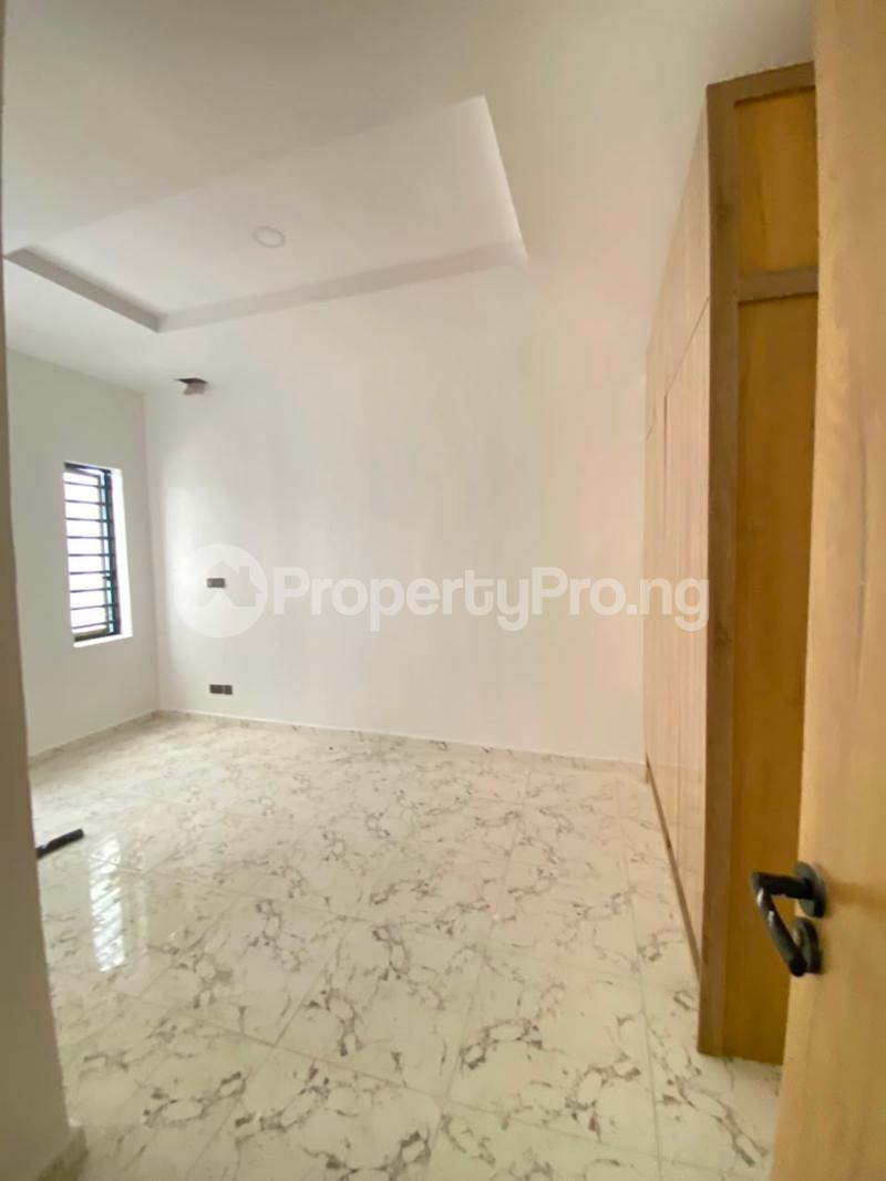 4 bedroom House for sale Mobile Road Lekki Lagos