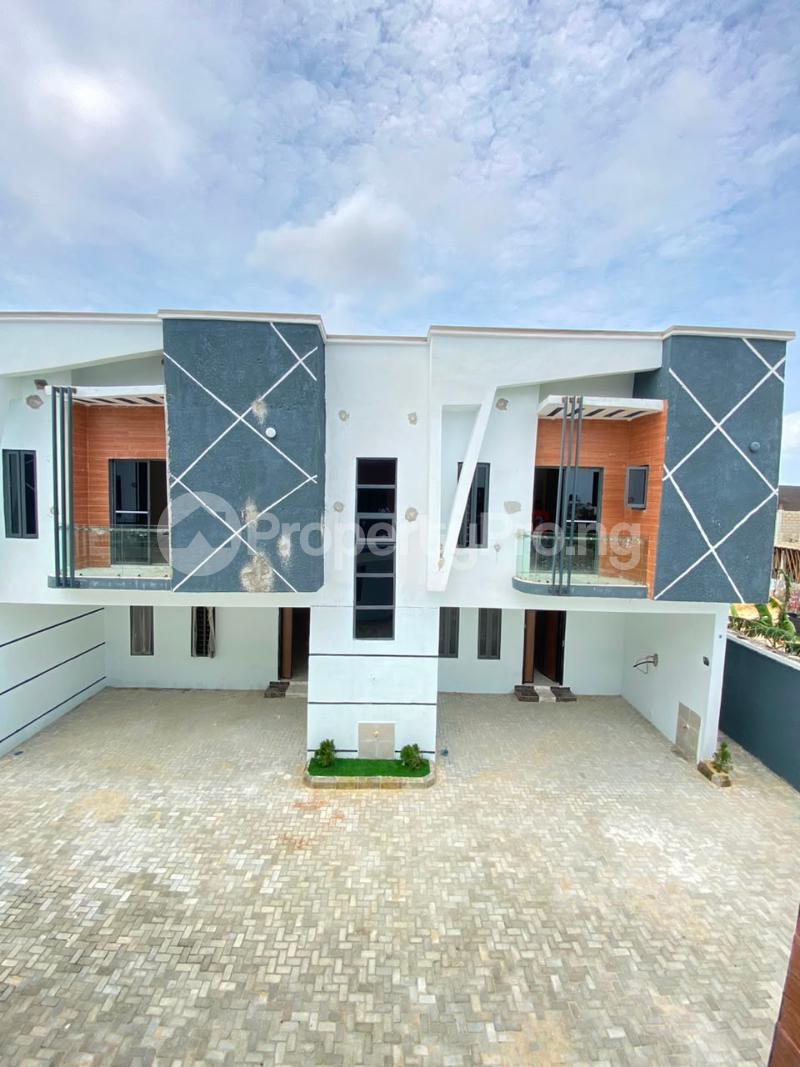 4 bedroom House for sale Mobile Road Lekki Lagos