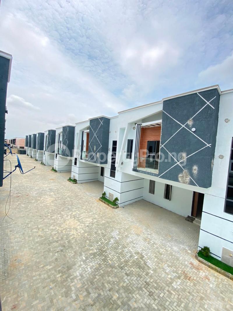 4 bedroom House for sale Mobile Road Lekki Lagos
