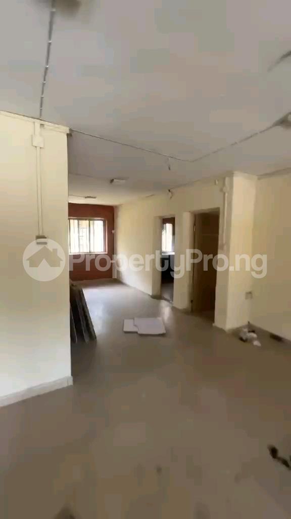 3 bedroom Flat / Apartment for rent Akoka Yaba Lagos