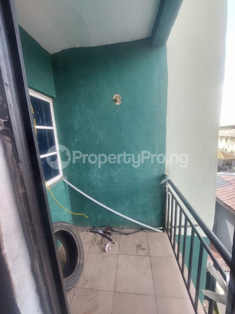 1 Bedroom Flat / Apartment in Phase 1 Gbagada Lagos Flat / Apartment