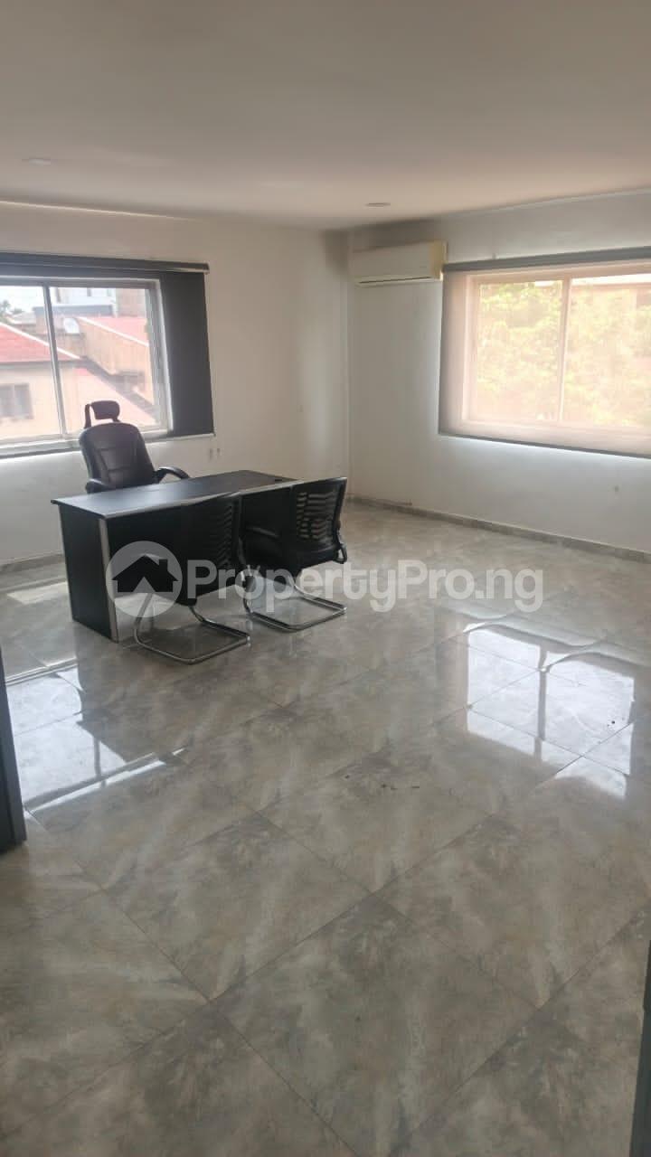 3 bedroom House for rent Agidingbi Ikeja Lagos