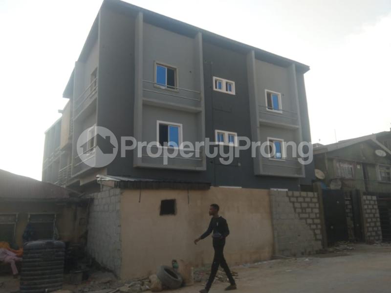 Flat / Apartment for rent Shomolu Lagos - 0