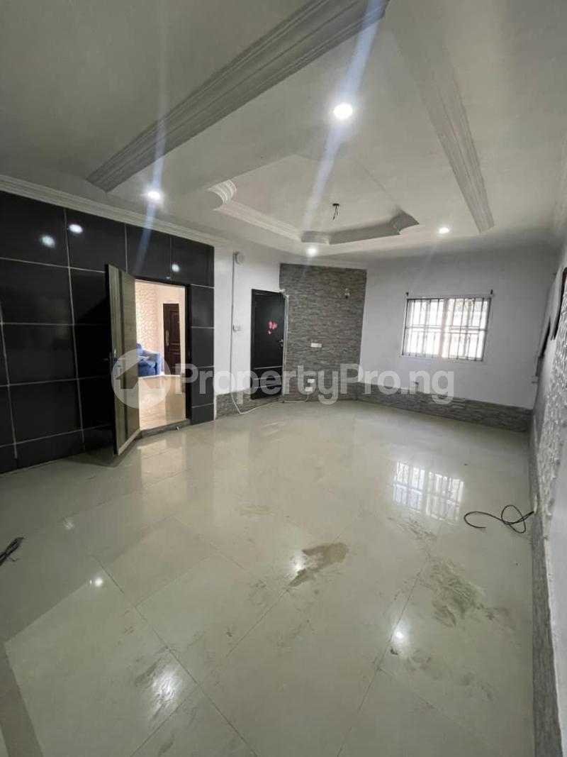 Flat / Apartment for rent Lekki Phase 1 Lekki Lagos
