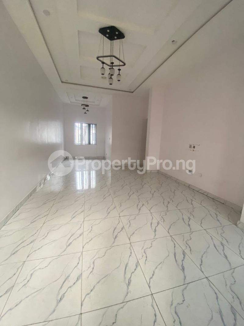 3 bedroom Flat / Apartment for rent Osapa london Lekki Lagos